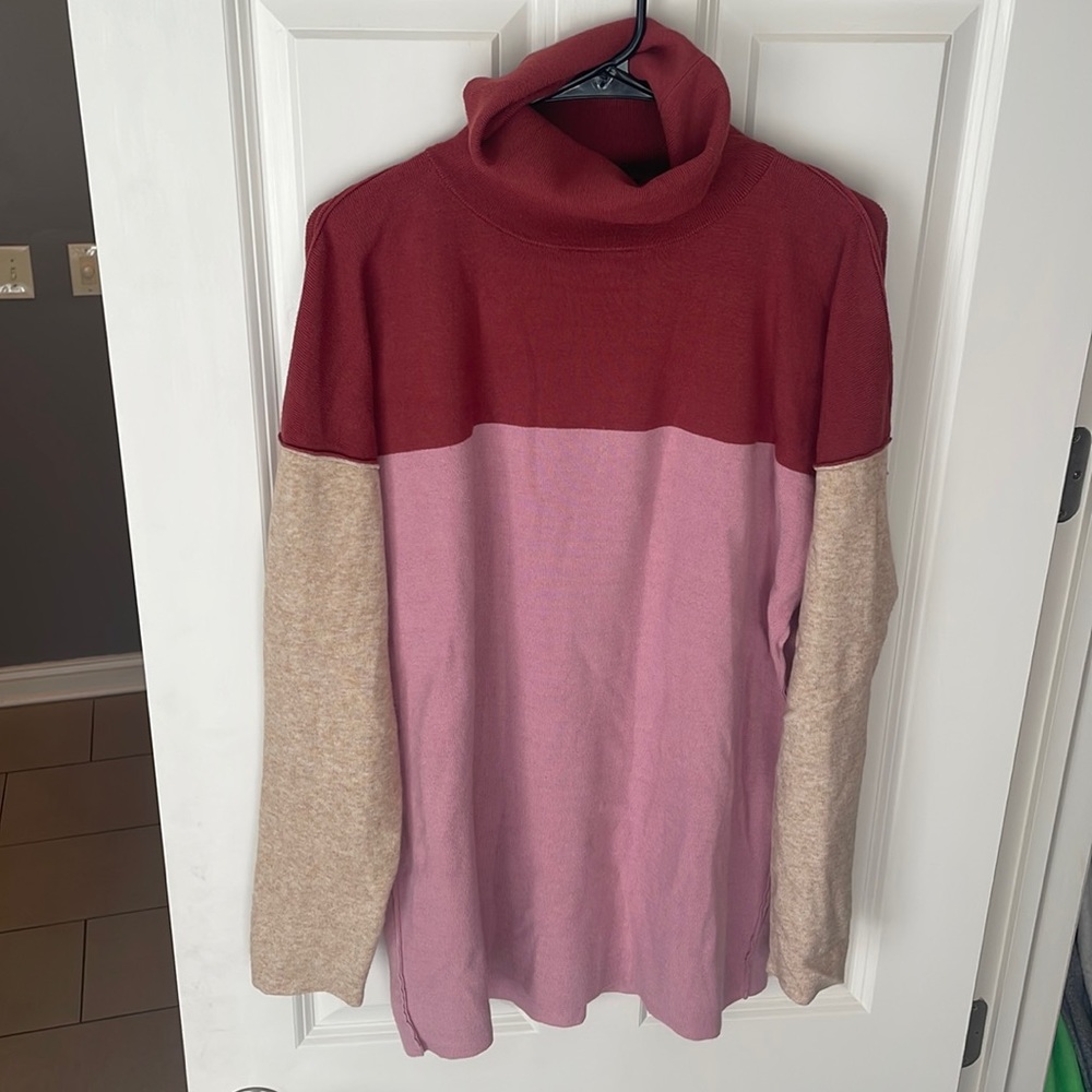 Vici colorblock small sweater, like new